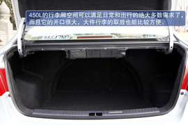 2013款海马M3试驾