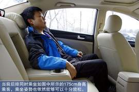 2013款海马M3试驾