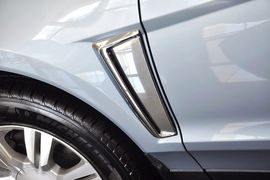 2013款凯迪拉克SRX