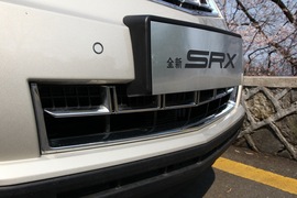 试驾凯迪拉克全新SRX