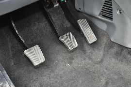 2013款江淮和悦RS