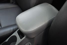 2013款江淮和悦RS