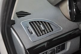 2013款江淮和悦RS