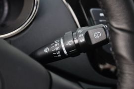 2013款江淮和悦RS