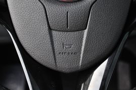 2013款江淮和悦RS