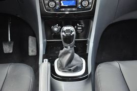 2013款江淮和悦RS