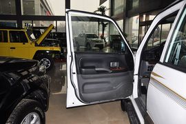 2012款北汽路霸2.4L四驱到店实拍