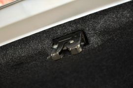 2012款江淮和悦1.5L手动尊逸运动型