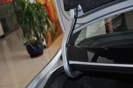 2012款江淮和悦1.5L手动尊逸运动型