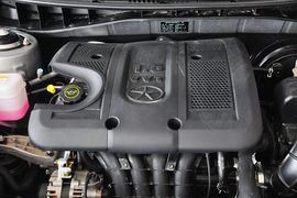 2012款江淮和悦1.5L手动尊逸运动型