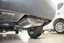 2012款江淮和悦1.5L手动尊逸运动型