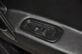 2012款江淮和悦1.5L手动尊逸运动型