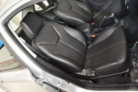 2012款江淮和悦1.5L手动尊逸运动型