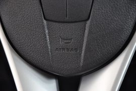 2012款江淮和悦1.5L手动尊逸运动型