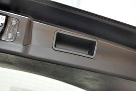 2013款江淮瑞鹰手动两驱型