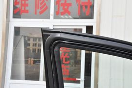 2013款江淮瑞鹰手动两驱型