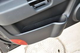 2013款江淮瑞鹰手动两驱型