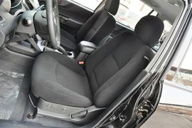 2013款江淮瑞鹰手动两驱型