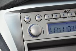 2013款江淮瑞鹰手动两驱型