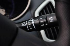 2013款江淮瑞鹰手动两驱型