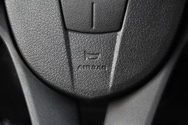 2013款江淮瑞鹰手动两驱型