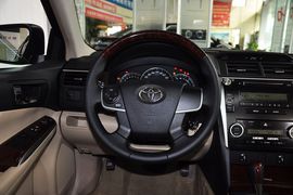 2013款丰田凯美瑞2.5G舒适版