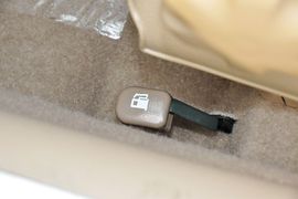 2013款别克凯越1.5L手动经典型