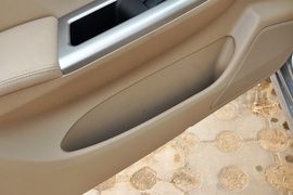 2013款别克凯越1.5L手动经典型