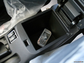 2008款翼豪陆神内饰