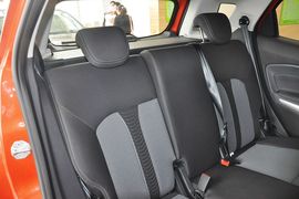 2013款福特翼搏1.5L手动尊贵型