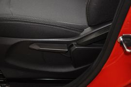 2013款福特翼搏1.5L手动尊贵型