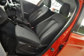 2013款福特翼搏1.5L手动尊贵型