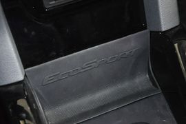 2013款福特翼搏1.5L手动尊贵型