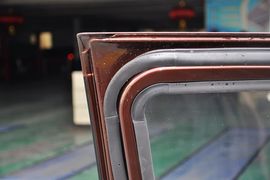 2013款长安铃木雨燕1.5L自动标准型