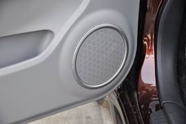 2013款长安铃木雨燕1.5L自动标准型