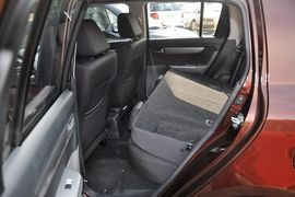 2013款长安铃木雨燕1.5L自动标准型
