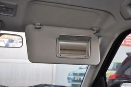 2013款长安铃木雨燕1.5L自动标准型