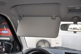 2013款长安铃木雨燕1.5L自动标准型