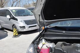 2013款江淮瑞风S5