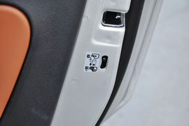 2013款江淮瑞风S5