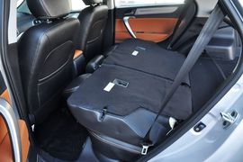 2013款江淮瑞风S5