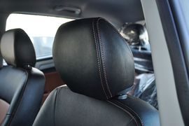 2013款江淮瑞风S5