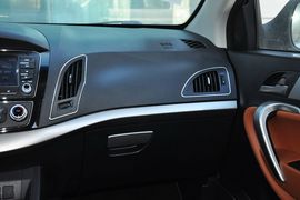 2013款江淮瑞风S5