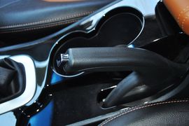 2013款江淮瑞风S5