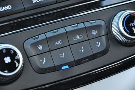 2013款江淮瑞风S5