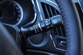 2013款江淮瑞风S5