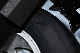 2013款江淮瑞风S5