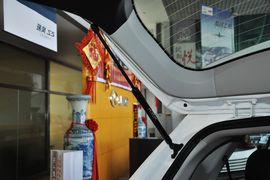 2013款江淮瑞风S5