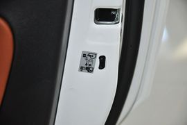 2013款江淮瑞风S5