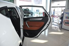 2013款江淮瑞风S5